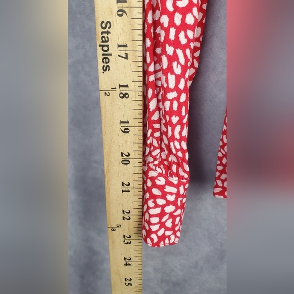 Talbots Women Size XLP Wrap Blouse with Side‎ Tie Red/White Leopard Print - Picture 9 of 9